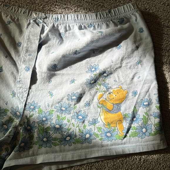 Winnie the Pooh pajama shorts - Picture 3 of 4